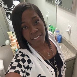 Meet your Posher, Tameka